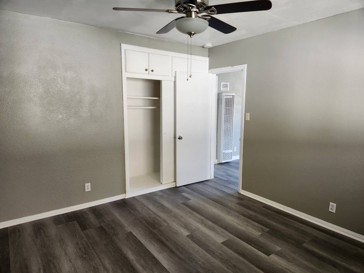 Bedroom 1 - 4639 Lincoln Ave