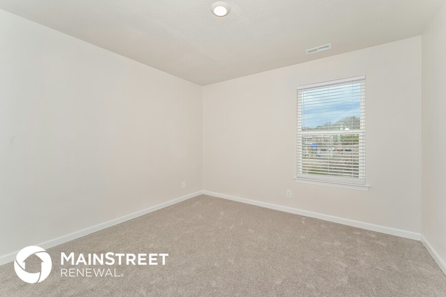 Building Photo - 6 Heritage Ct