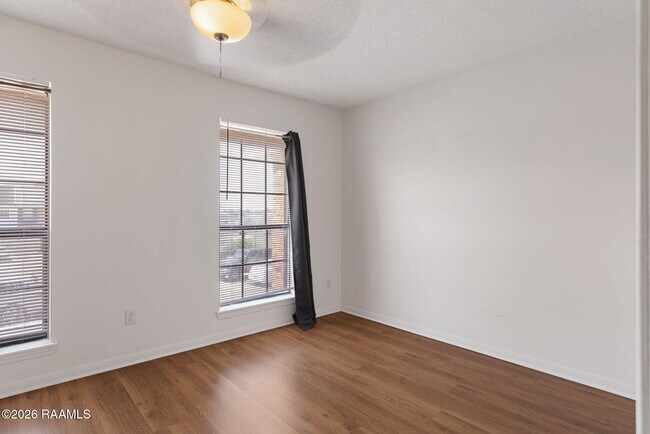Building Photo - 109 Southfield Pkwy