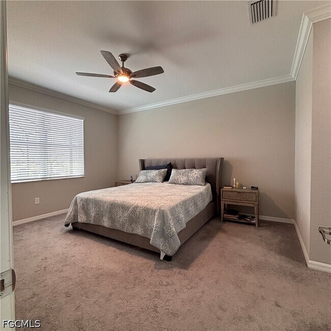 Building Photo - 4028 E Hampton Cir