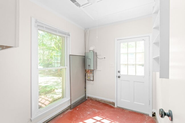 Building Photo - (Coming Soon) Beautiful Ranch Home in South Charlotte