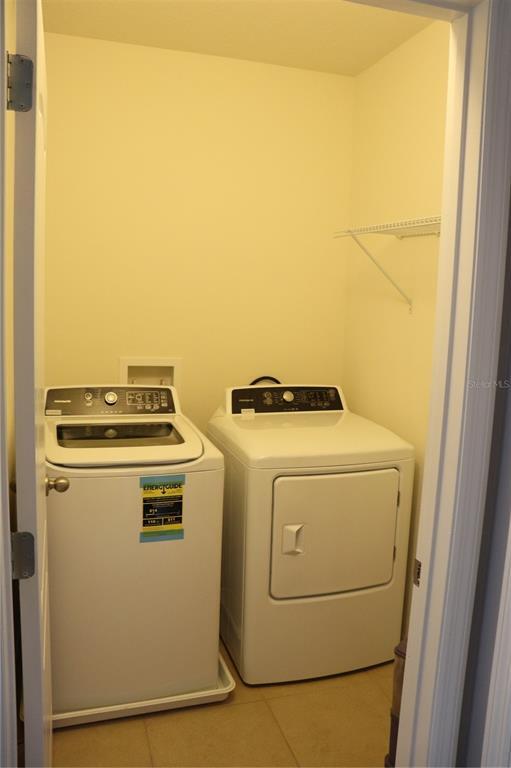 Building Photo - 3740 Seneca Club Loop