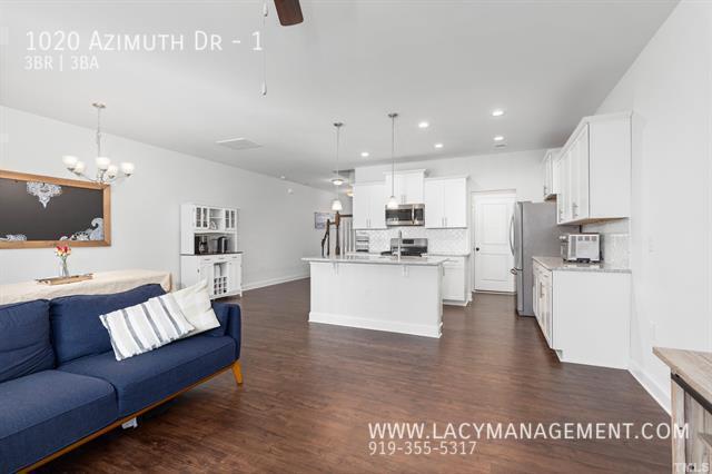 Building Photo - 1020 Azimuth Dr