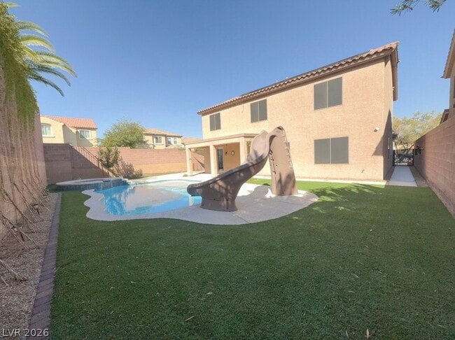 Building Photo - 2213 Bon Papa Ct