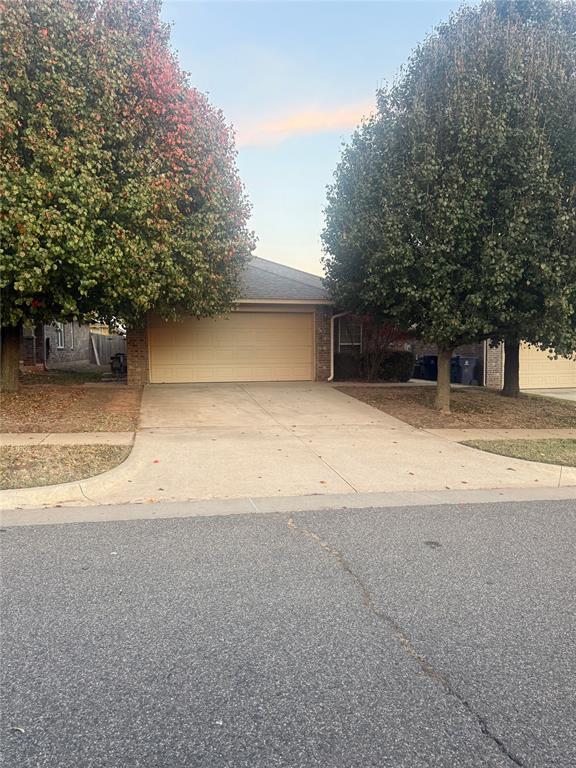 Primary Photo - 1020 Norway Ave