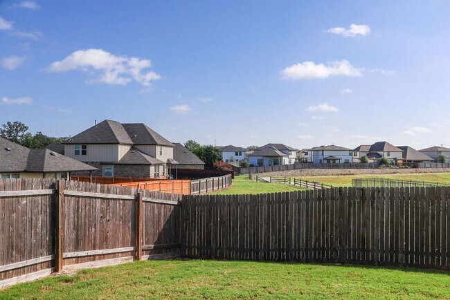 Building Photo - 13413 Larrys Ln