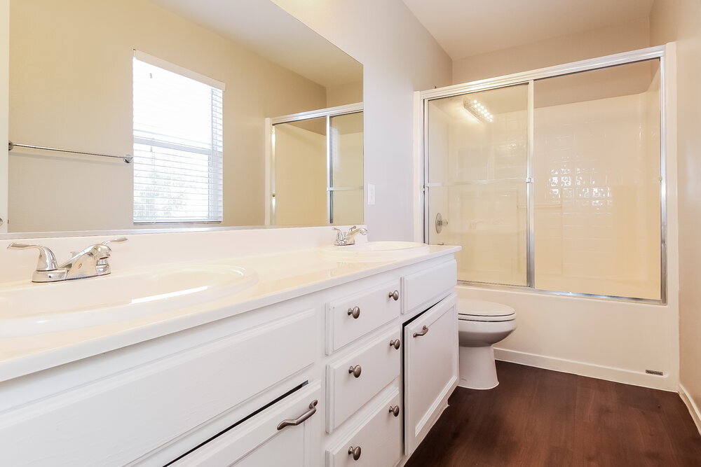 Building Photo - 8832 W Pine Pitch Dr