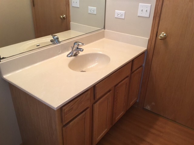 Building Photo - 2302 High Ridge Ln