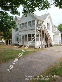 Building Photo - 302 Pine St