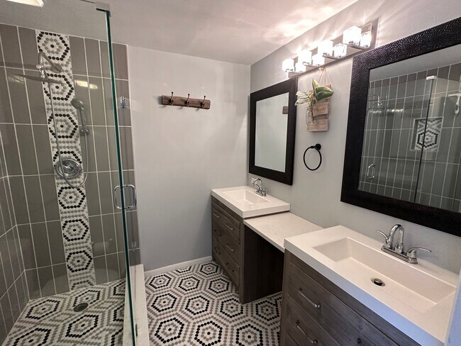 Building Photo - 6818 68th Way