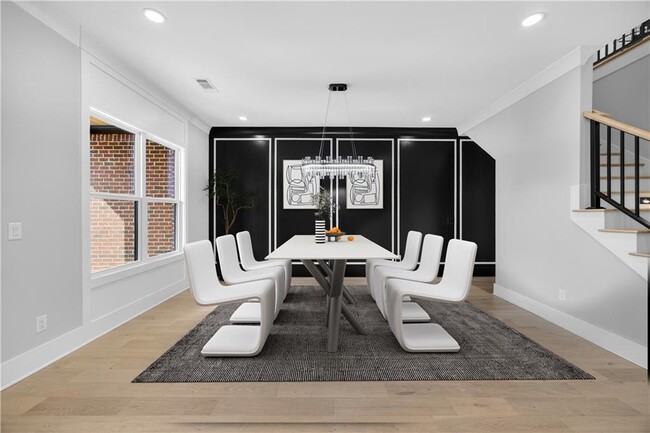 Building Photo - 405 Thunder Rd