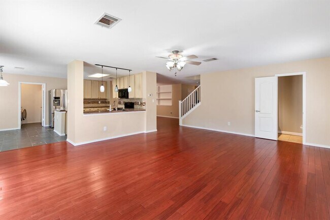 Building Photo - 1117 Del Roy Dr