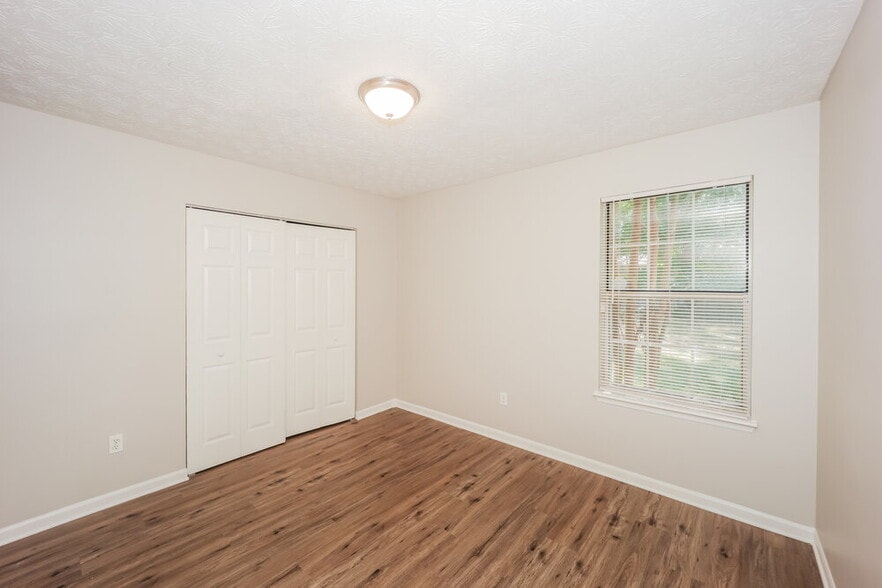 Building Photo - 10299 Wisteria Ln