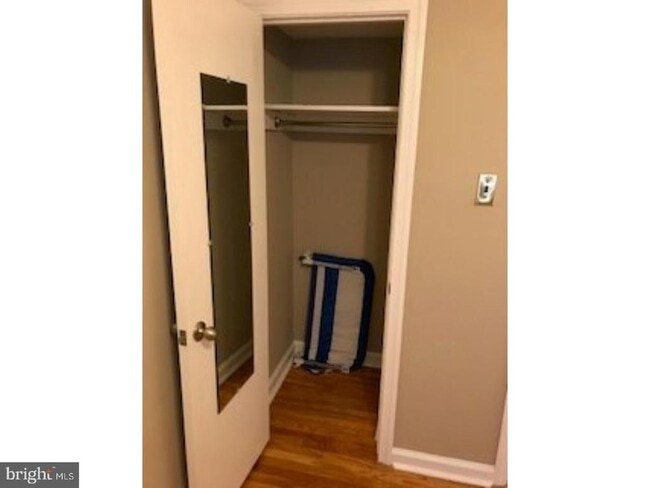 Building Photo - 5149 Arbor St