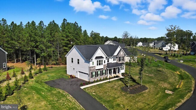 Building Photo - 10706 Green Leaf Run