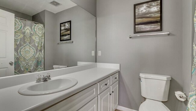 Building Photo - 18396 Peyton Ln