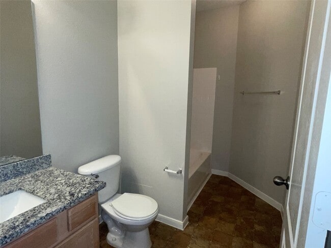 Building Photo - 25011 Emporia Point Ct
