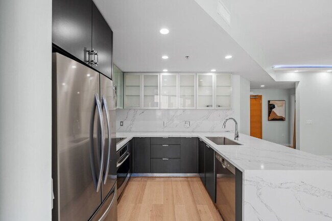 Building Photo - 1441 Ninth Ave