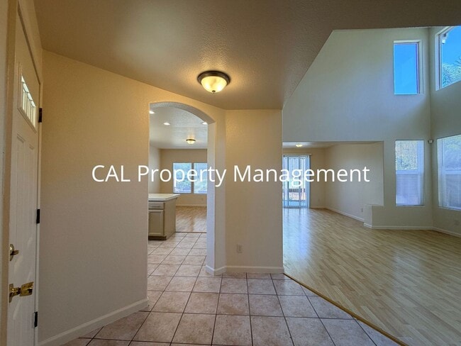 Building Photo - 1159 Cobblestone St
