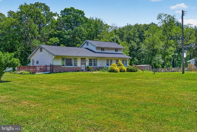 Building Photo - 607B Dembytown Rd