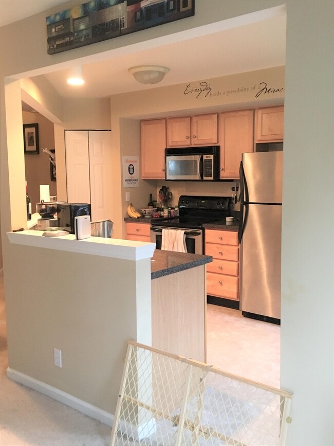 Building Photo - 4 Westfield Pl