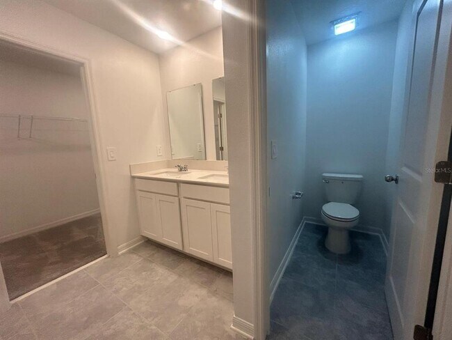 Building Photo - 1417 Austin St