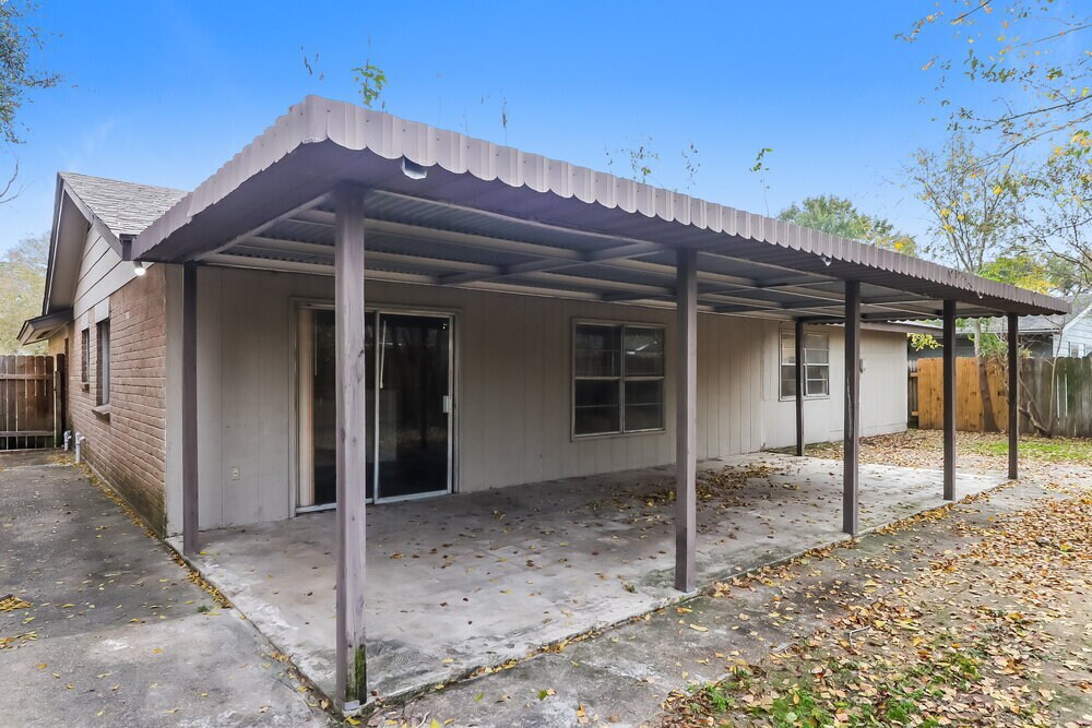 Building Photo - 8419 Old Meadow Ln