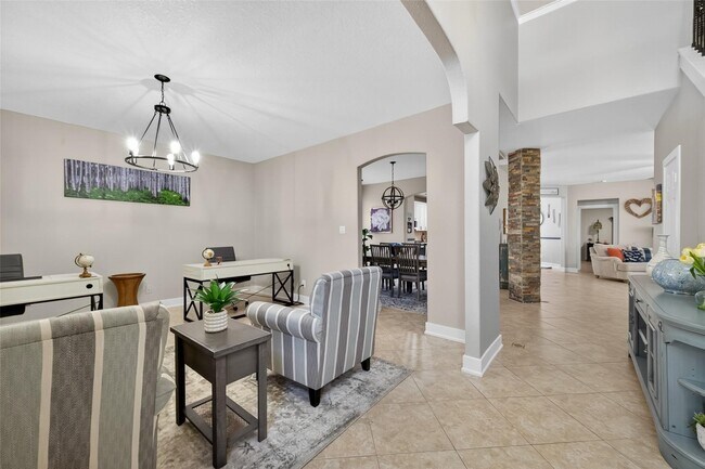 Building Photo - 3718 Garden Green Trail