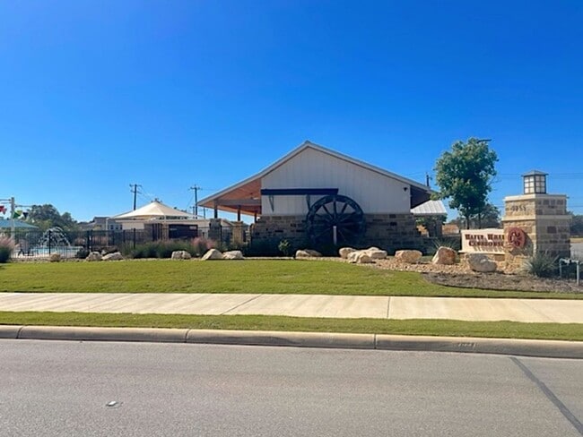 Building Photo - Newly Built & Stylish 4BR/2.5BA Two-Story ...