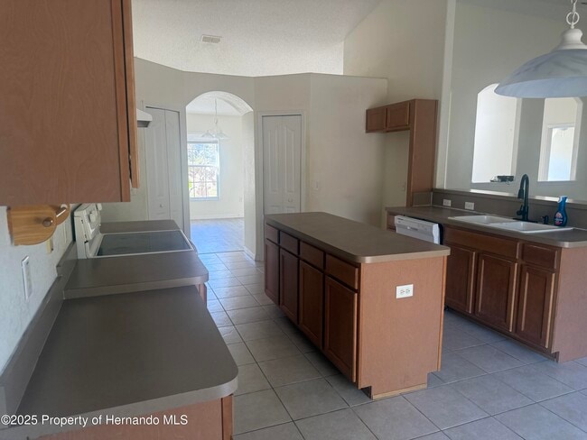 Building Photo - 15096 Mt Ivy Rd