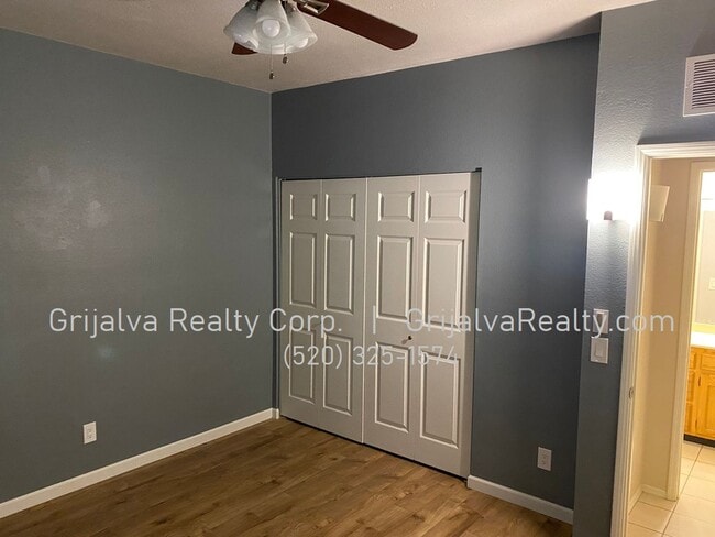 Building Photo - 1200 E River Rd