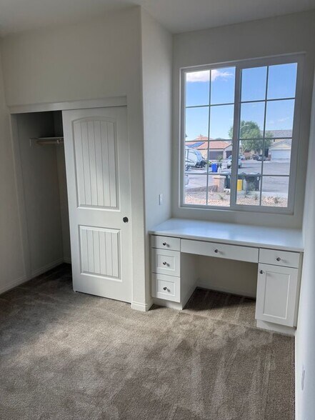 Building Photo - 13329 Racimo Ct
