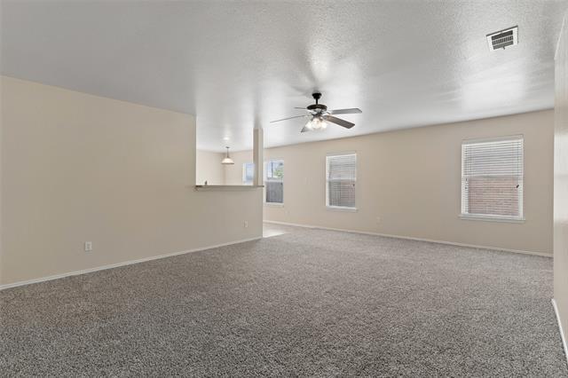 Building Photo - 308 Laurel Ln