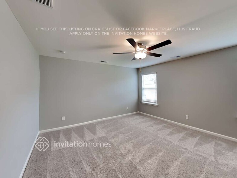 Building Photo - 136 Webster Cir