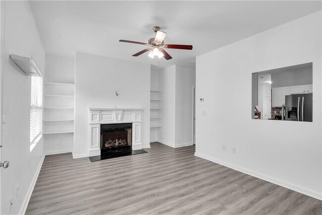 Building Photo - 2827 Creek Bottom Ct