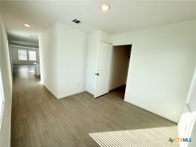 Building Photo - 311 Moscato Rd