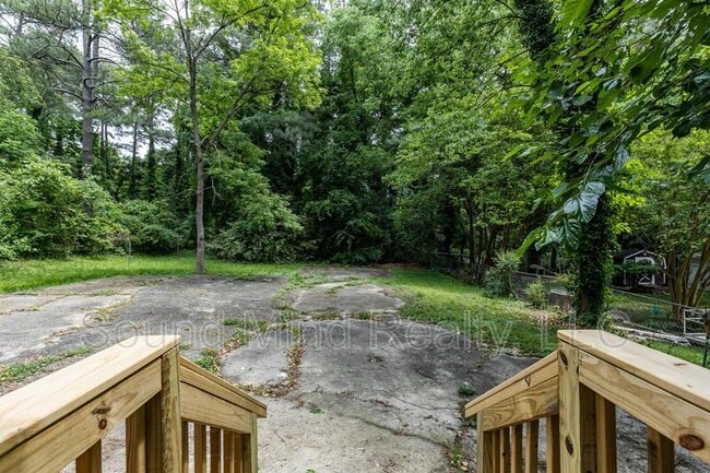 Building Photo - 321 Angier Ave