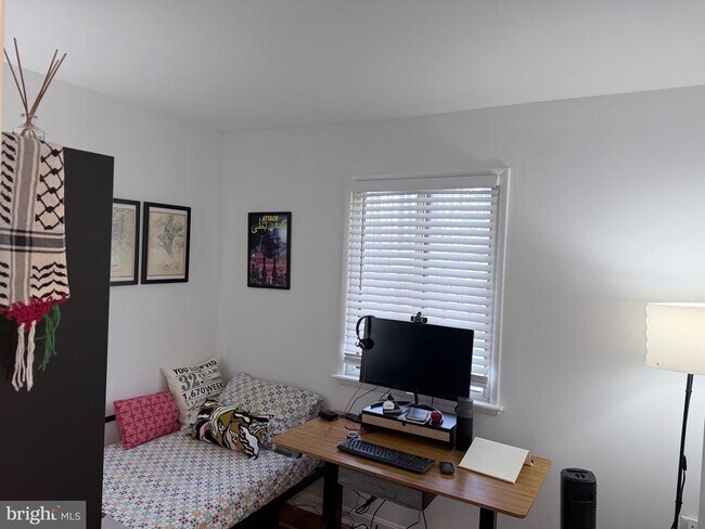 Building Photo - 2254 Covent Gardens Ct