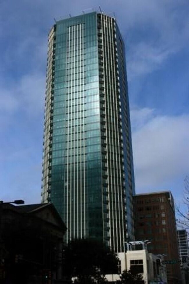 Primary Photo - Live in the Heart of Downtown Fort Worth!