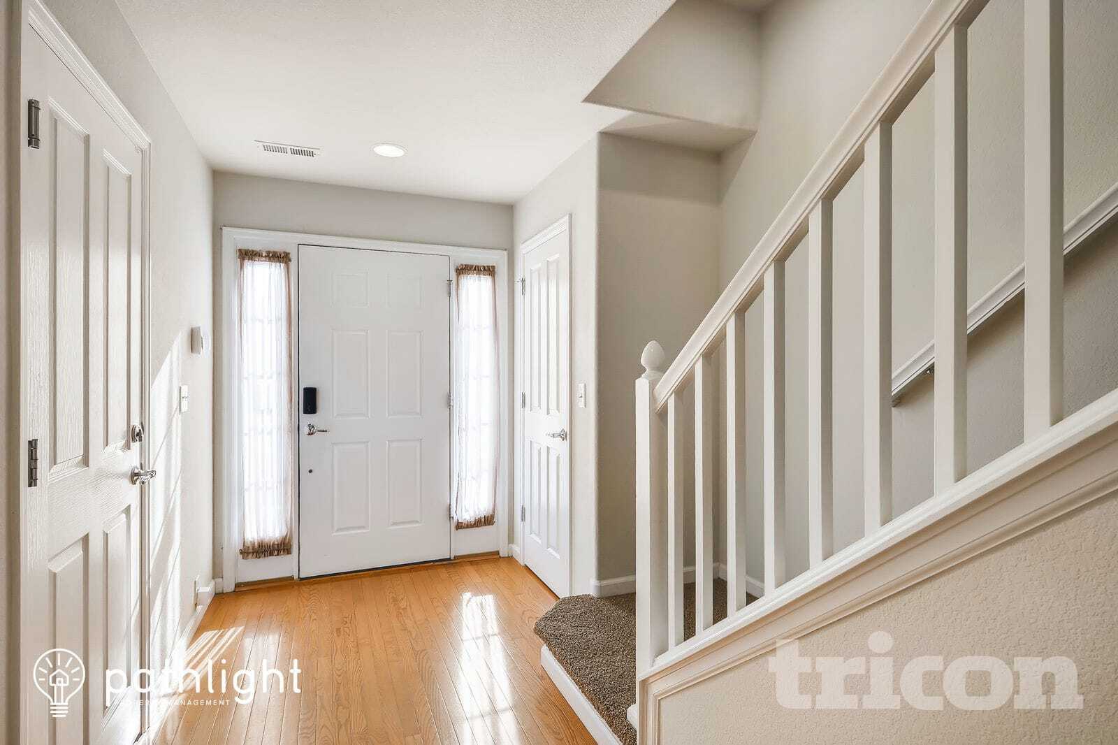 Building Photo - 968 Burning Bush Point