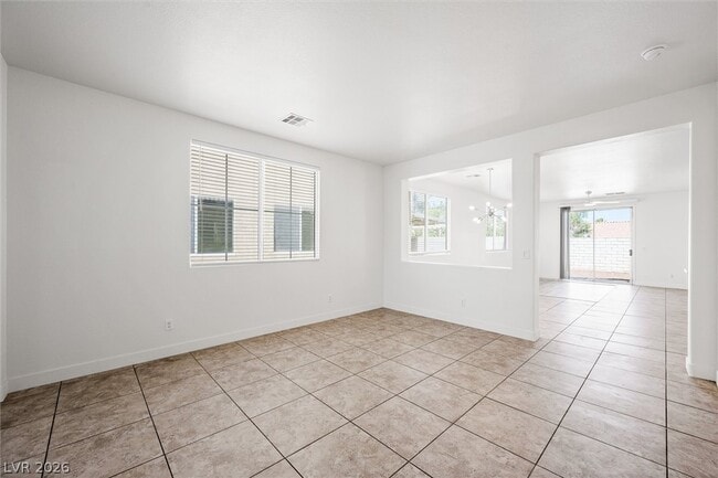 Building Photo - 5618 Indian Springs St