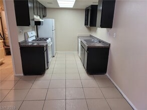 Building Photo - 429 N Lamb Blvd