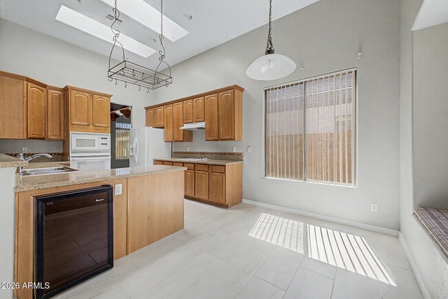 Building Photo - 6602 W Andrea Dr