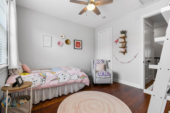 Building Photo - 25 Via Floresta Dr