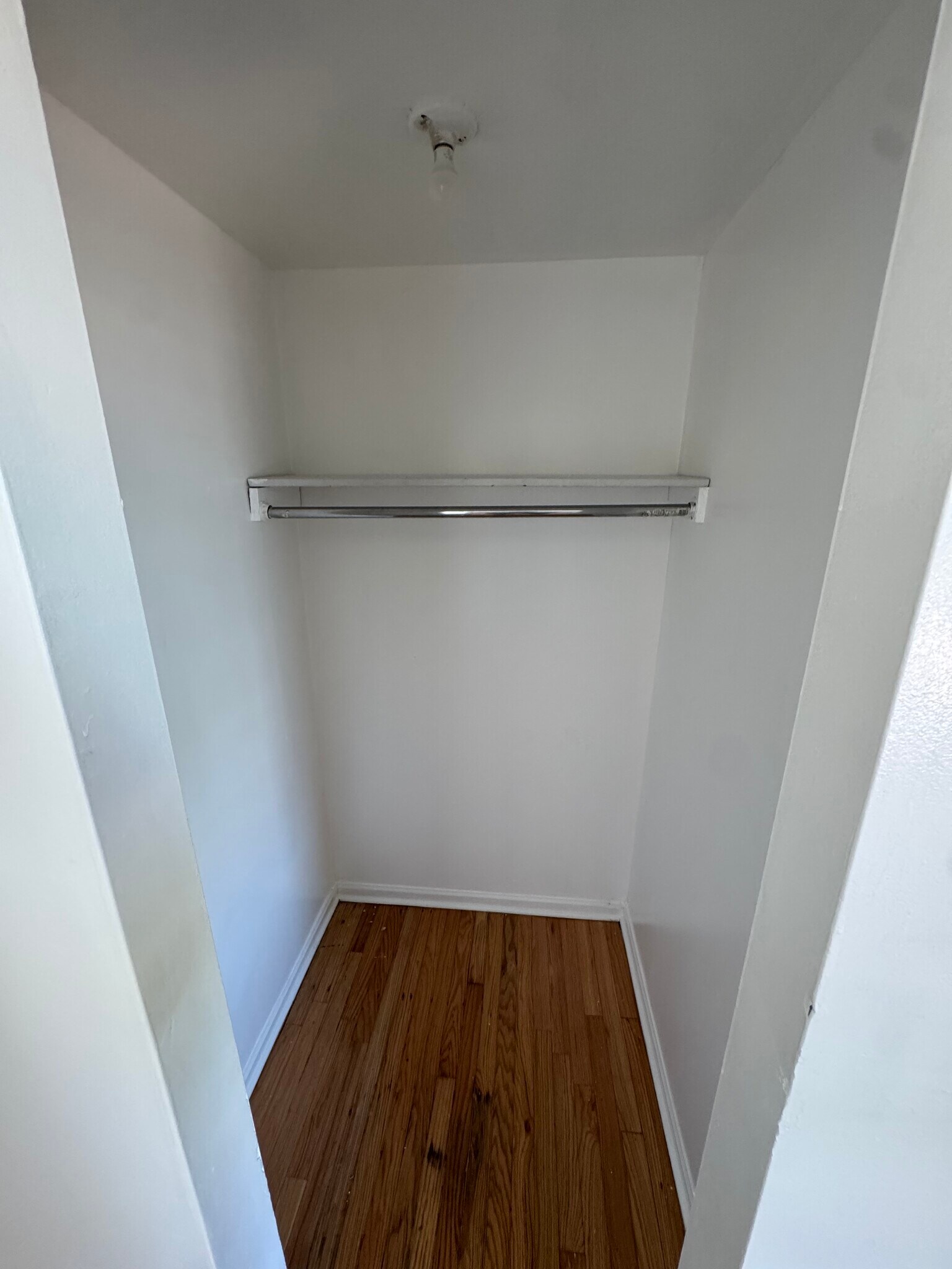 Building Photo - 4251 W Haddon Ave