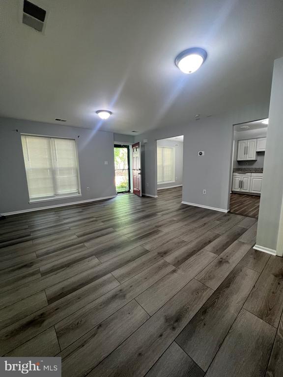 Building Photo - 2864 Madeira Ct