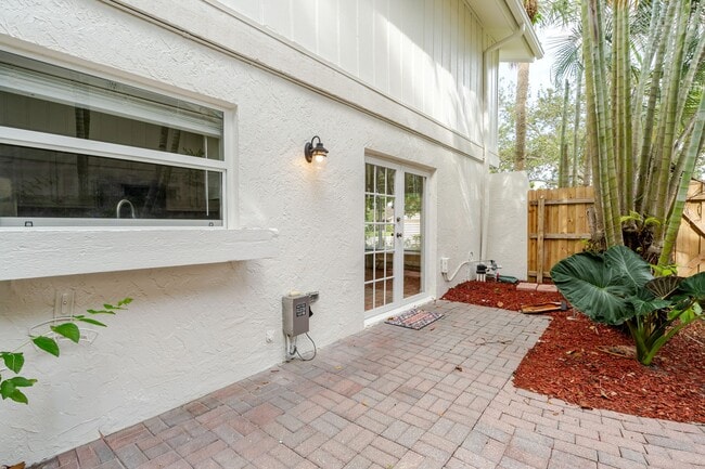 Building Photo - 3069 NW 27th Terrace