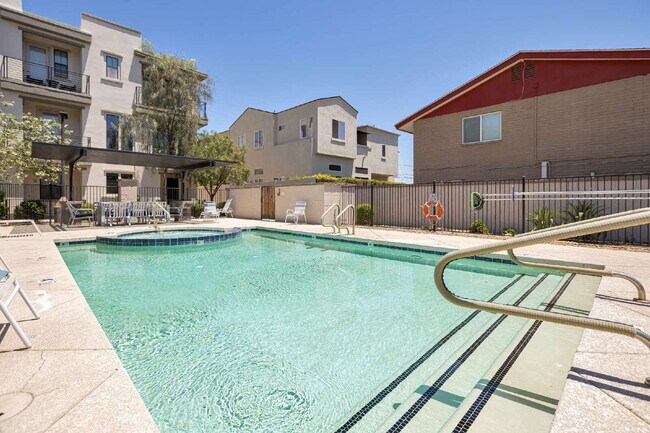 Building Photo - Sophisticated Camelback Corridor Tri-Level Townhome now available!