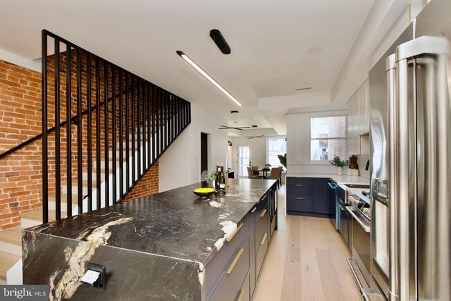 Building Photo - 1623 Marion St NW