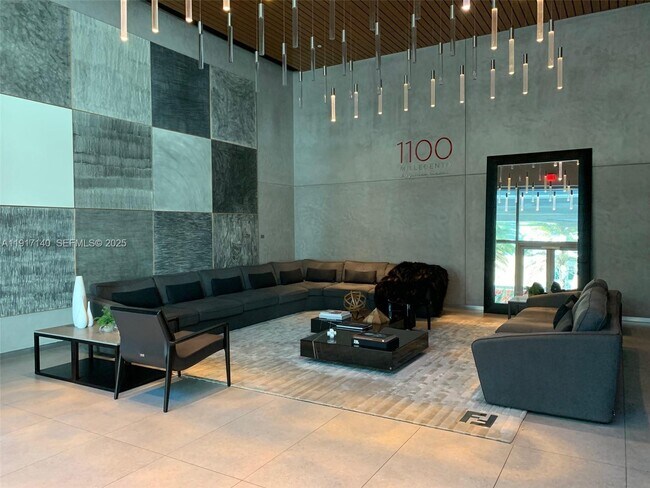 Building Photo - 1100 S Miami Ave